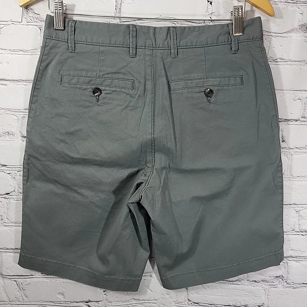 Goodfellow Shorts‎ Mens 28 Gray Flat Front Hits Above Knee Chino NWT New